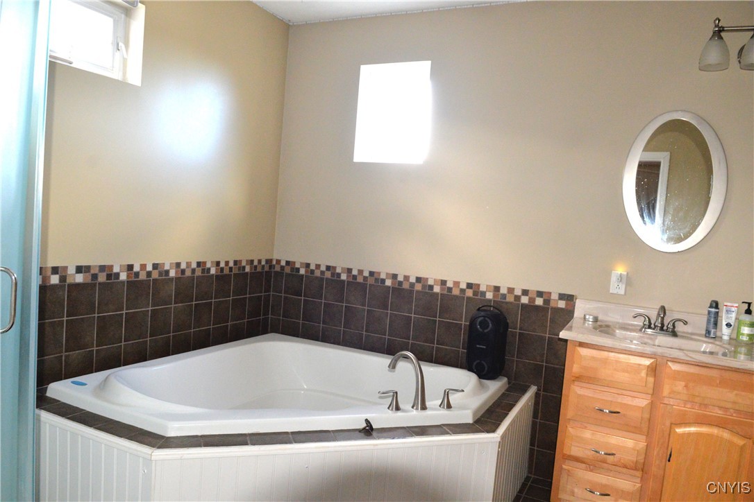 1412 Downer Avenue, Utica, New York image 15