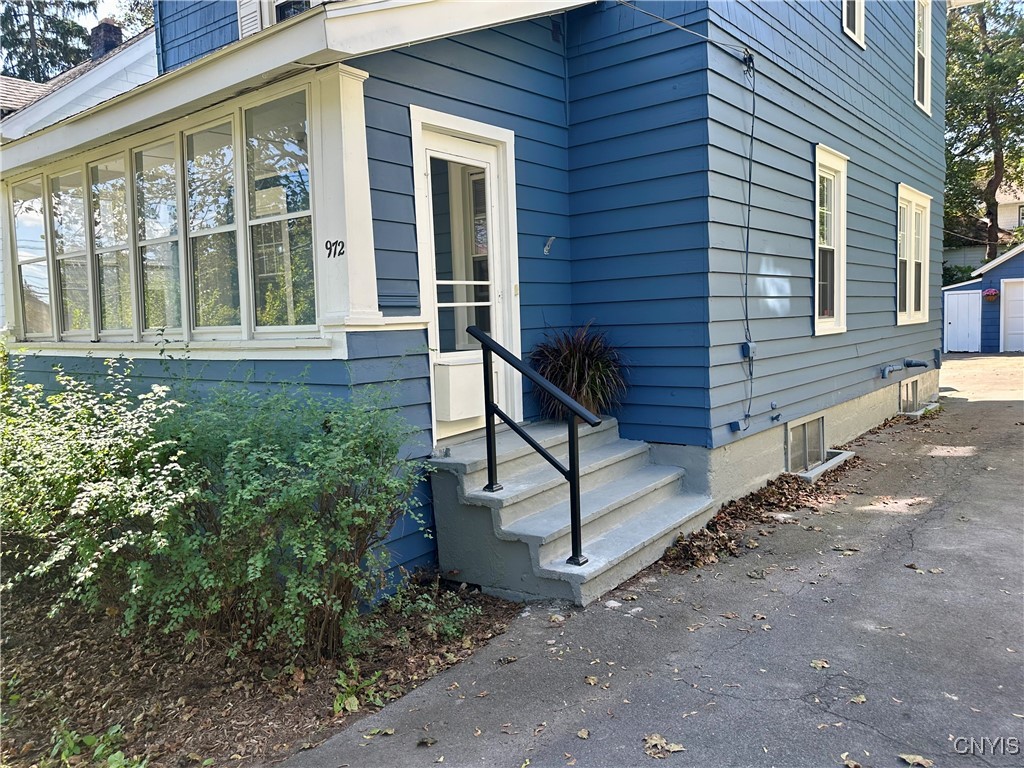 972 Westmoreland Avenue