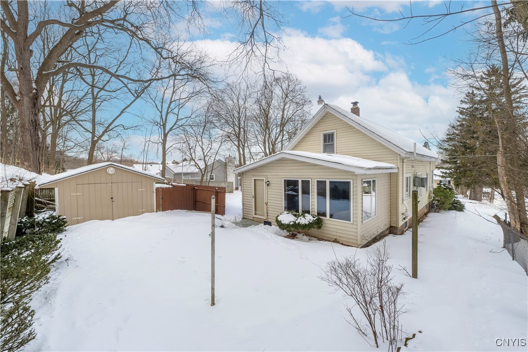 901 Hudson Street, Camillus, New York image 26