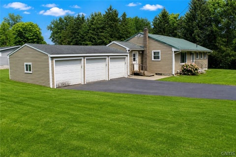 Tiny photo for 6241 S Mcdonald Road, Elbridge, NY 13080 (MLS # S1699375)