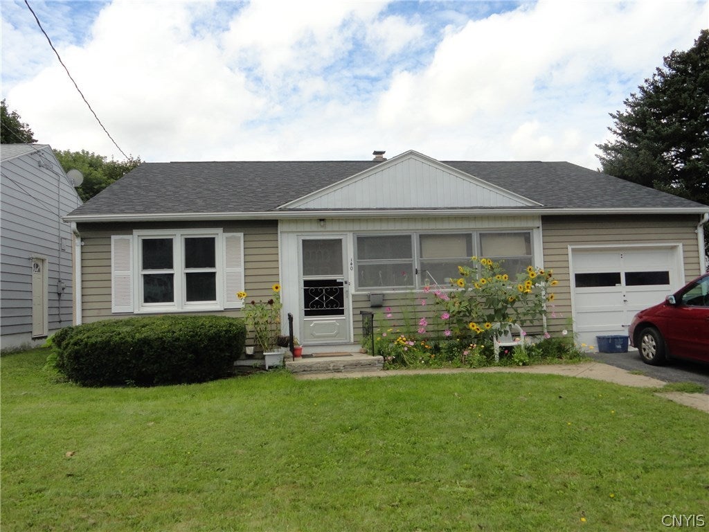 Photo of 140 Genesee Park Drive, Syracuse, NY 13224 (MLS # S1696982)