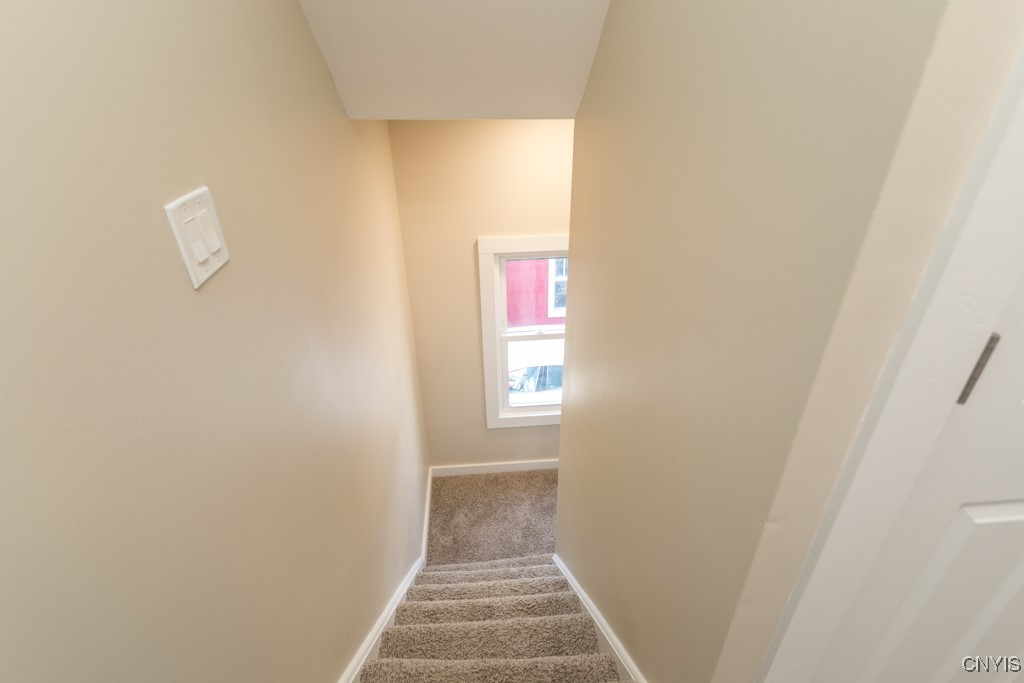 105 Eastman Avenue, Syracuse, New York image 27