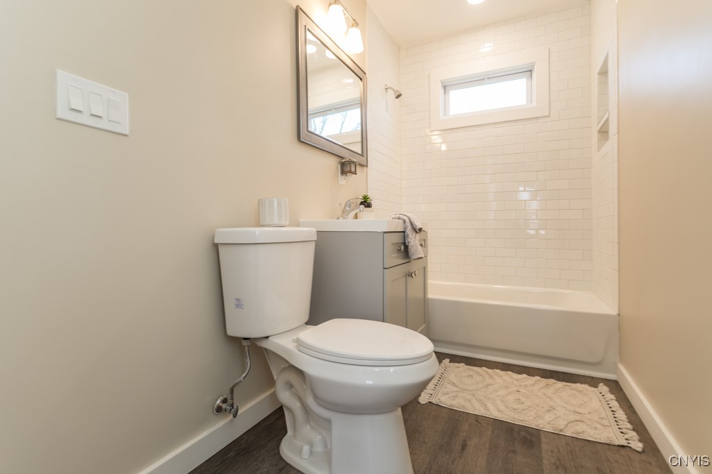 105 Eastman Avenue, Syracuse, New York image 38