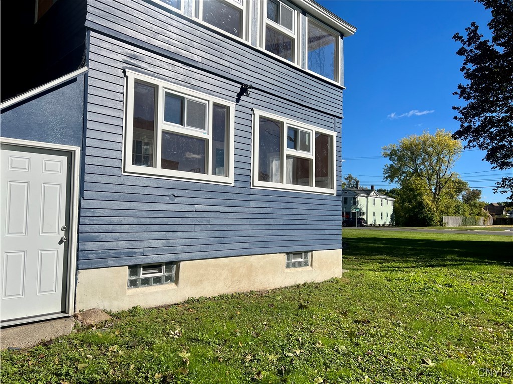 105 Eastman Avenue, Syracuse, New York image 3