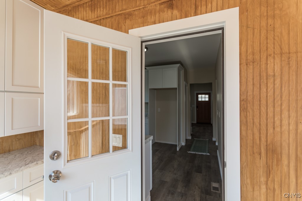 105 Eastman Avenue, Syracuse, New York image 19