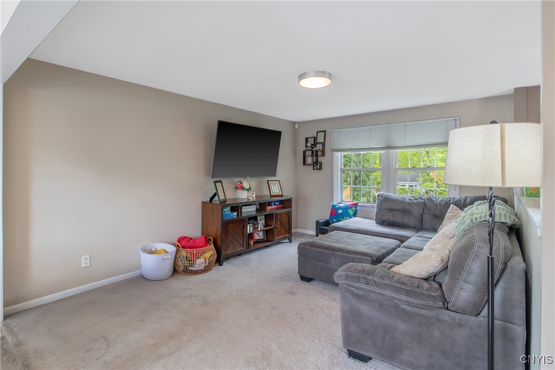 8824 English Road, Cicero, New York image 5