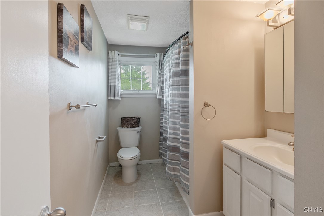8824 English Road, Cicero, New York image 19