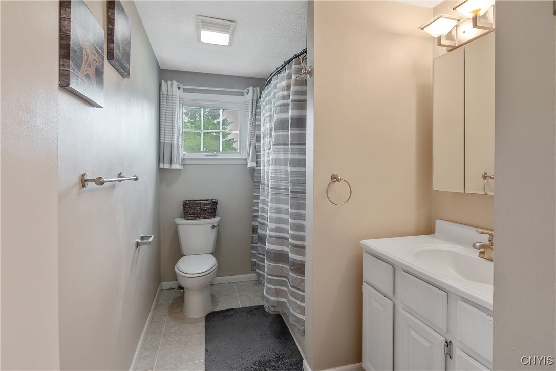 8824 English Road, Cicero, New York image 18