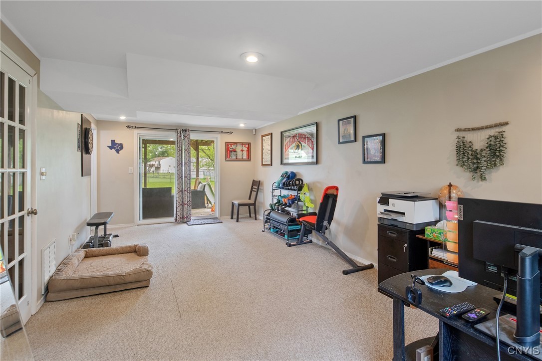 8824 English Road, Cicero, New York image 26