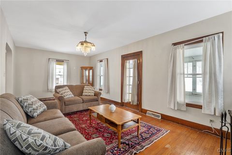 Tiny photo for 200 Milford Drive W, Syracuse, NY 13206 (MLS # S1660605)