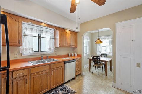 Tiny photo for 200 Milford Drive W, Syracuse, NY 13206 (MLS # S1660605)