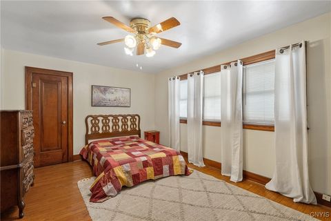 Tiny photo for 200 Milford Drive W, Syracuse, NY 13206 (MLS # S1660605)