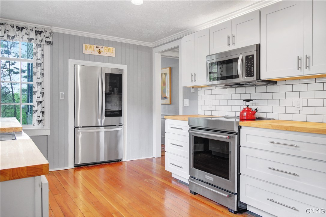 2875 W Lake Road, Cazenovia, New York image 15