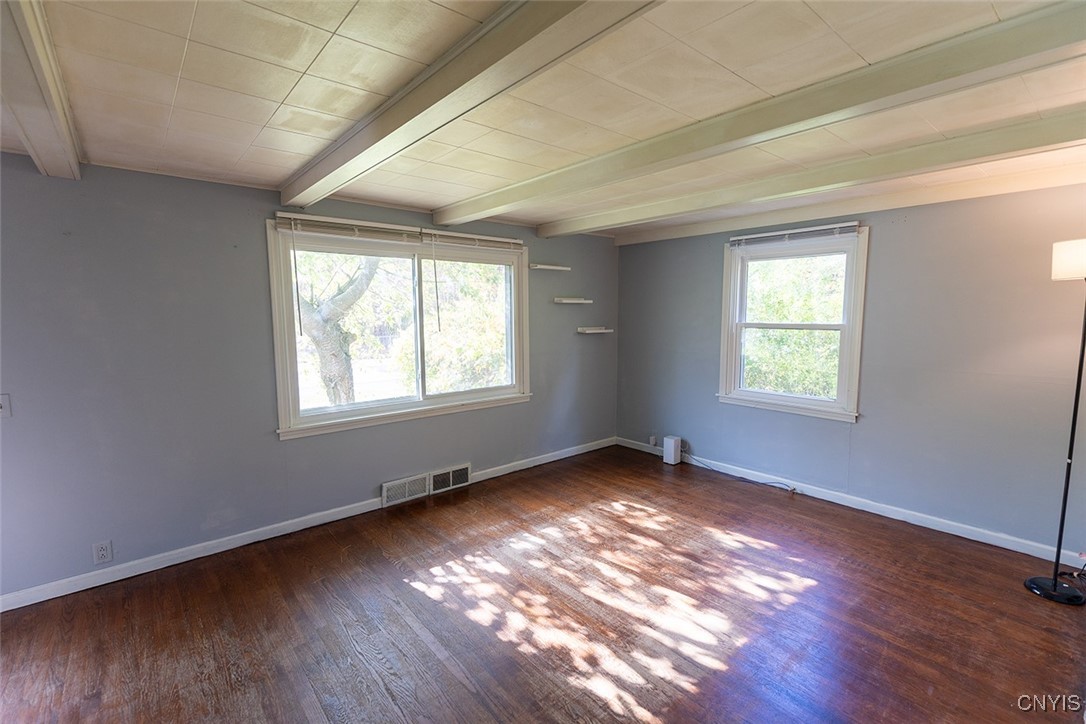 813 1/2 E Molloy Road