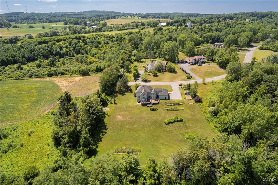 4020 Deer Crossing Run