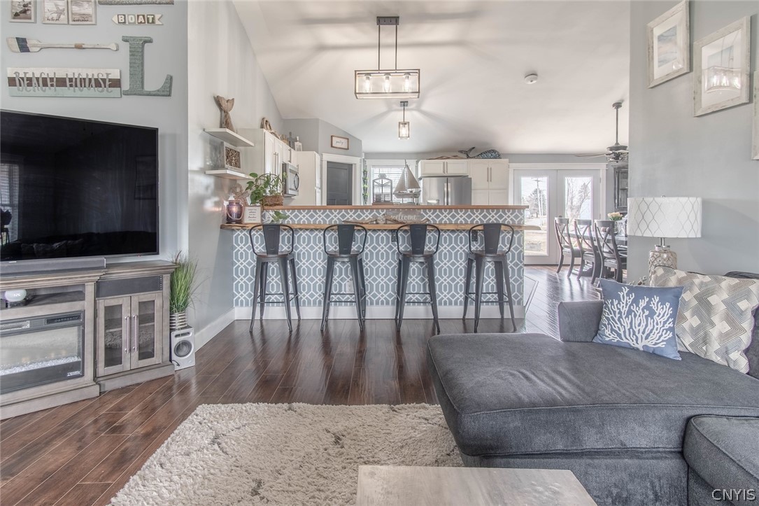 1 Carpenter Drive