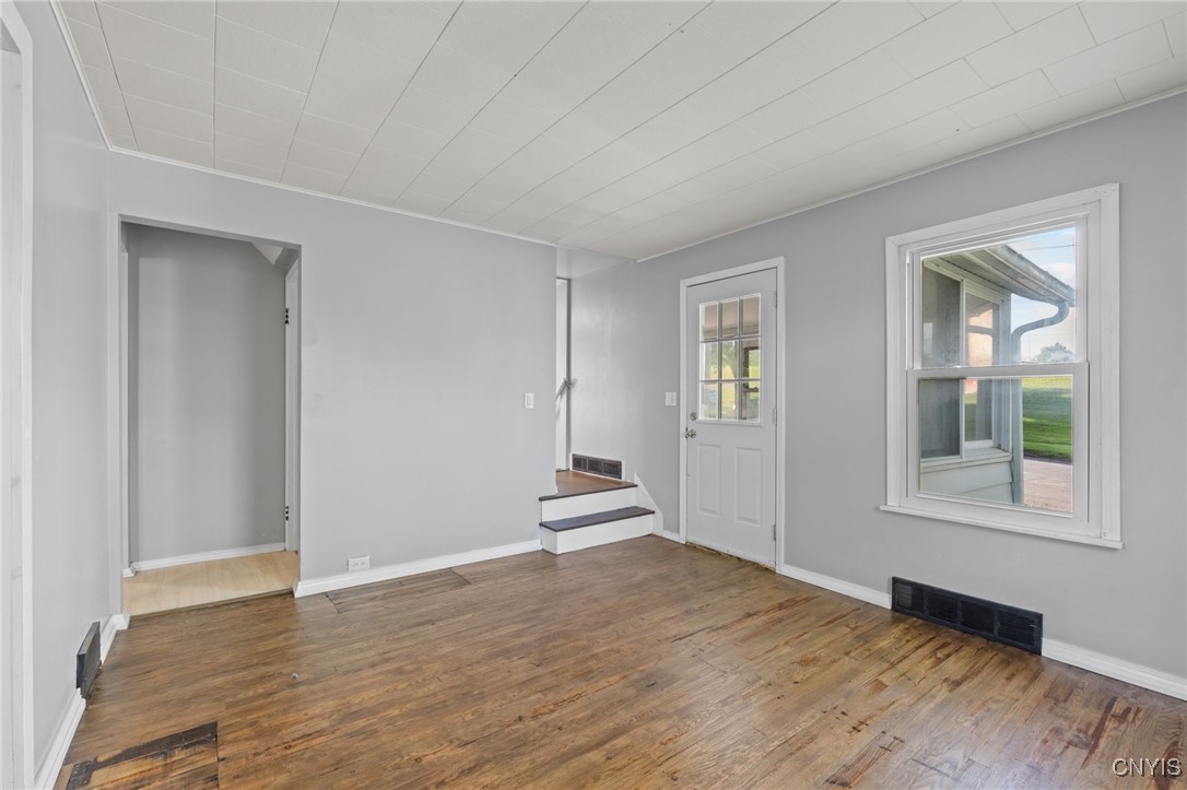 133 Avon Road, Syracuse, New York image 8