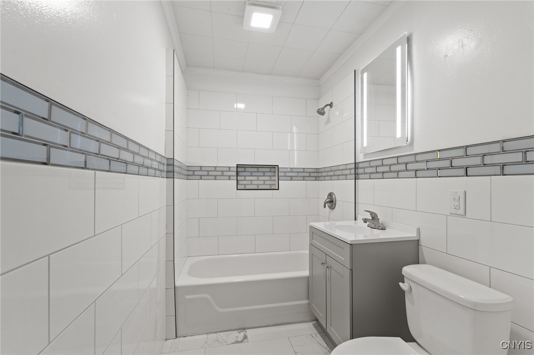 133 Avon Road, Syracuse, New York image 13