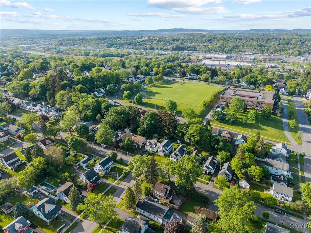 133 Avon Road, Syracuse, New York image 32