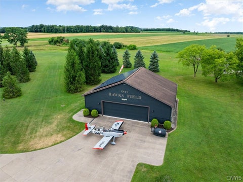 Tiny photo for 8944 Tibbitts Road, New Hartford, NY 13413 (MLS # S1708810)