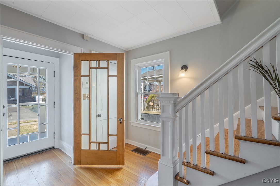 125 Clifton Place, Syracuse, New York image 4