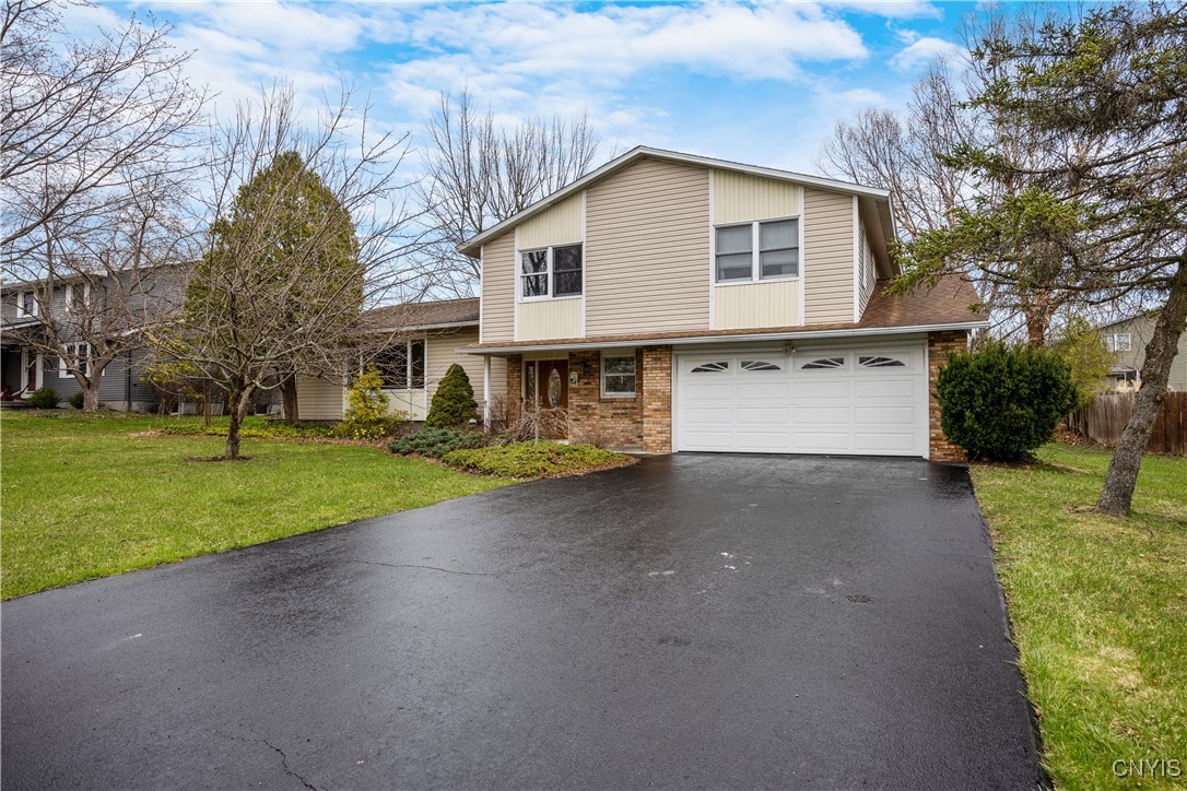 4911 Yeaworth Lane, Manlius, New York image 1