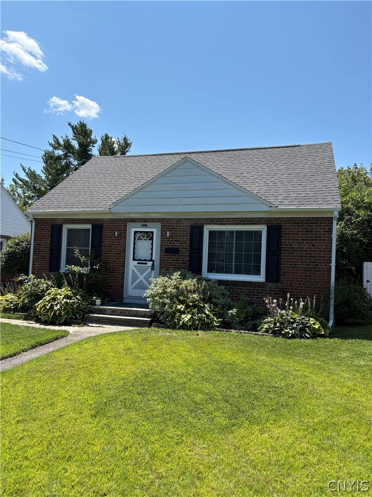 Photo of 233 Russell Avenue, Salina, NY 13088 (MLS # S1704751)