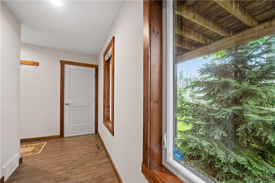 140 Xavier Circle, Syracuse, New York image 7