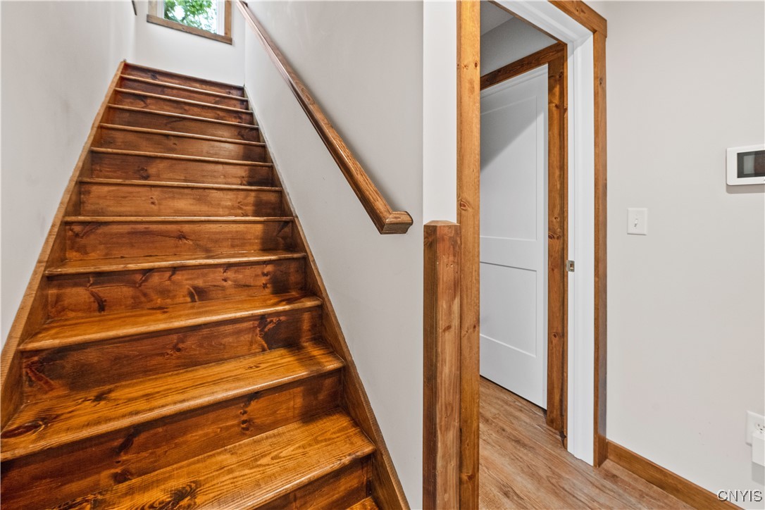 140 Xavier Circle, Syracuse, New York image 8