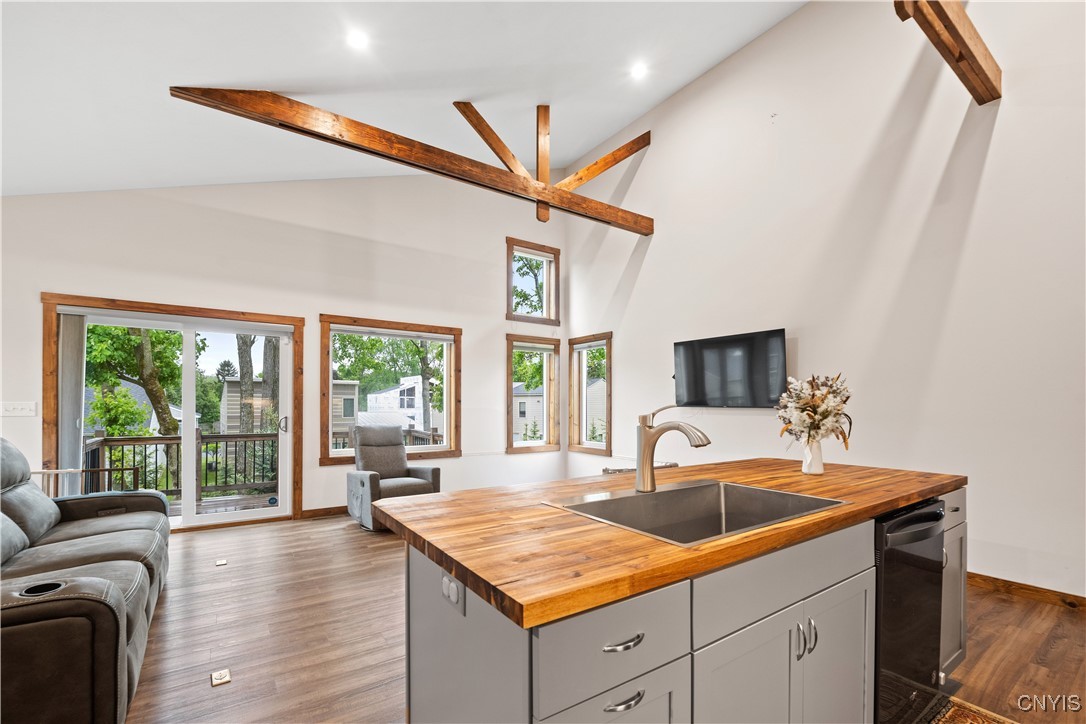 140 Xavier Circle, Syracuse, New York image 11