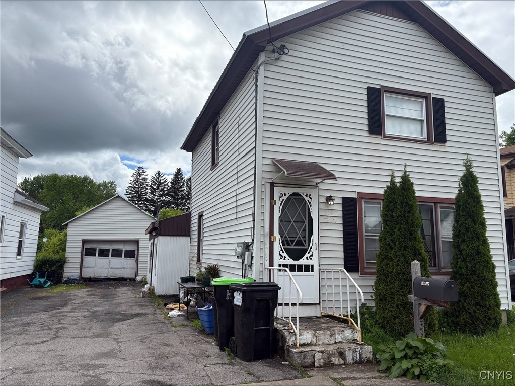 316 Dewey Avenue, Herkimer, New York image 3