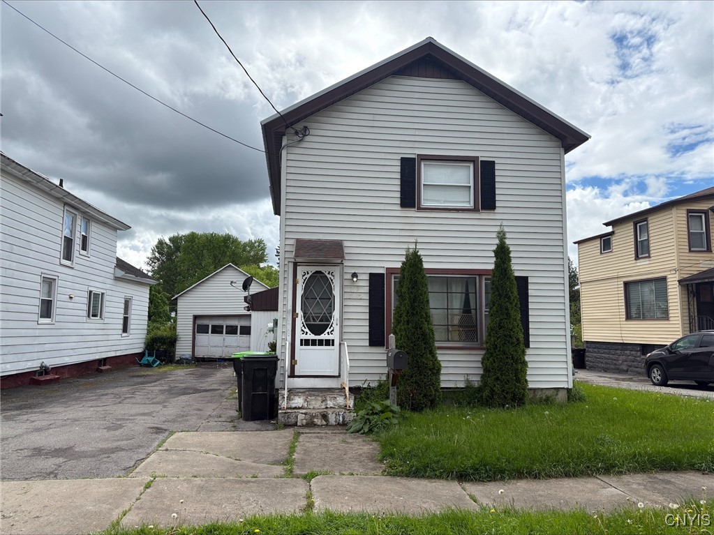 316 Dewey Avenue, Herkimer, New York image 2