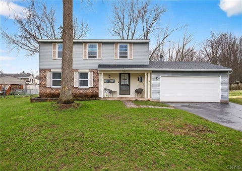Homes For Sale - 4267 Stepping Stone Lane<br/> Clay, NY 13090