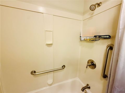 Tiny photo for 912 Cumberland Avenue, Syracuse, NY 13210 (MLS # S1648617)