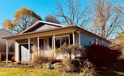 Tiny photo for 912 Cumberland Avenue, Syracuse, NY 13210 (MLS # S1648617)