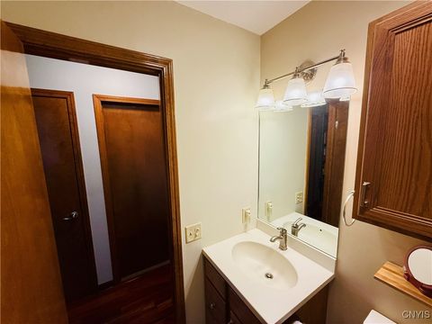 Tiny photo for 912 Cumberland Avenue, Syracuse, NY 13210 (MLS # S1648617)