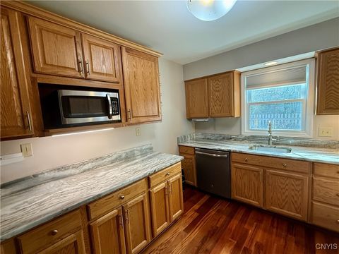 Tiny photo for 912 Cumberland Avenue, Syracuse, NY 13210 (MLS # S1648617)