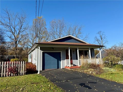 Tiny photo for 912 Cumberland Avenue, Syracuse, NY 13210 (MLS # S1648617)