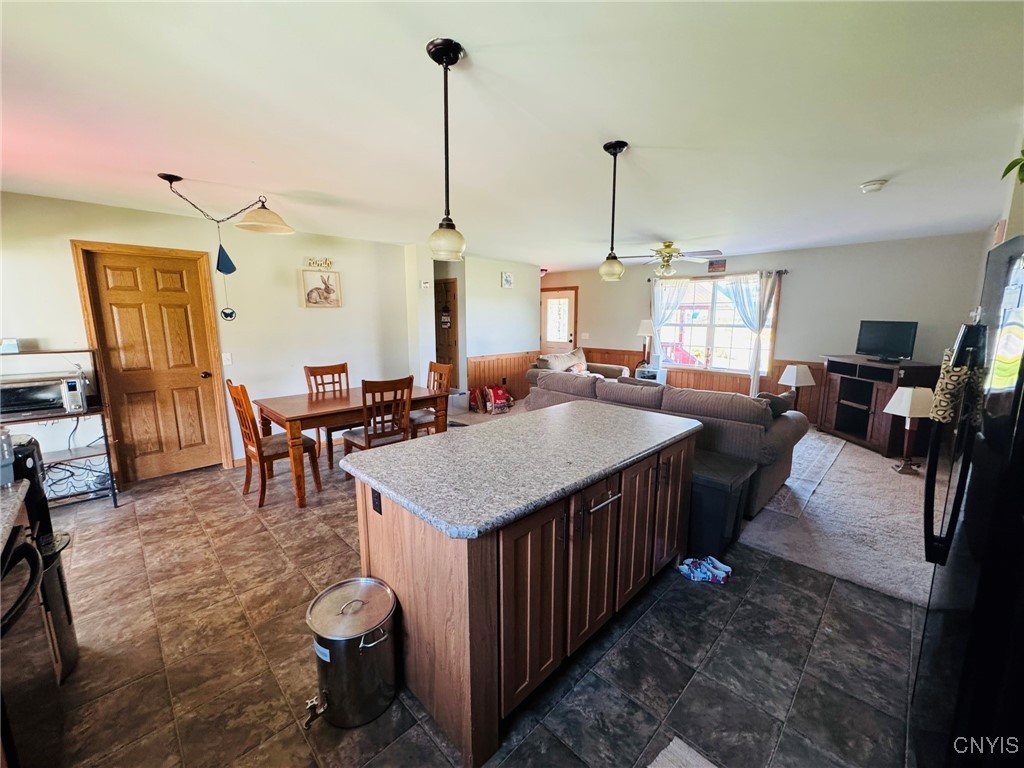1049 Cortland Road