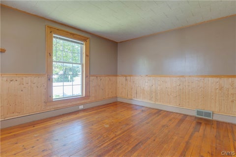 Tiny photo for 404 Gilbert Street, Herkimer, NY 13350 (MLS # S1719163)
