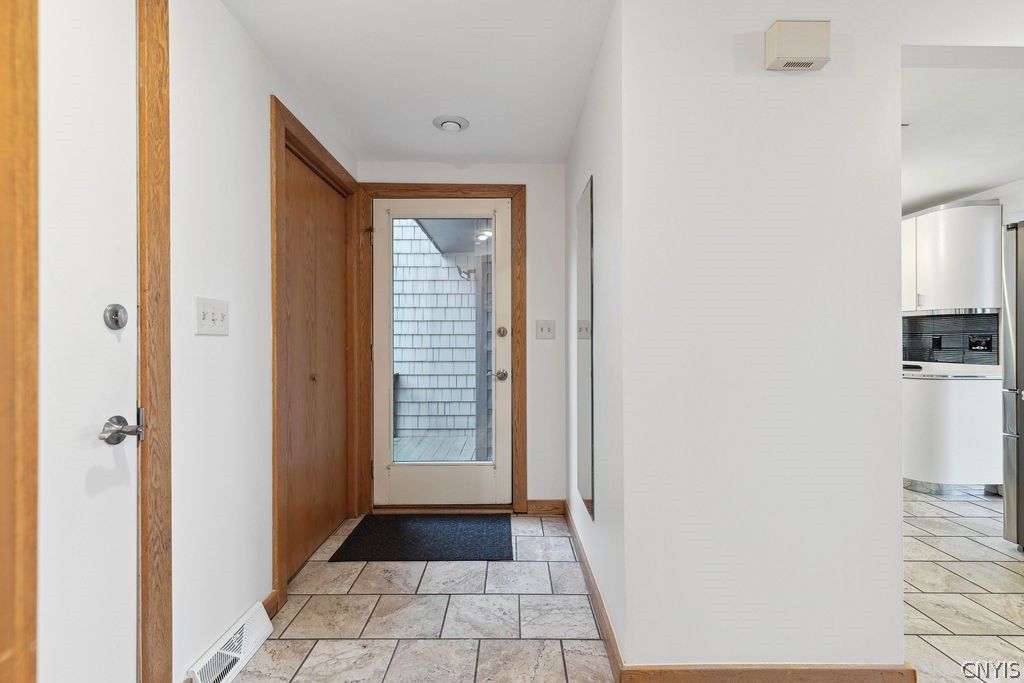 Photo of 8341 Decoy Run, Manlius, NY 13104 (MLS # S1665789)