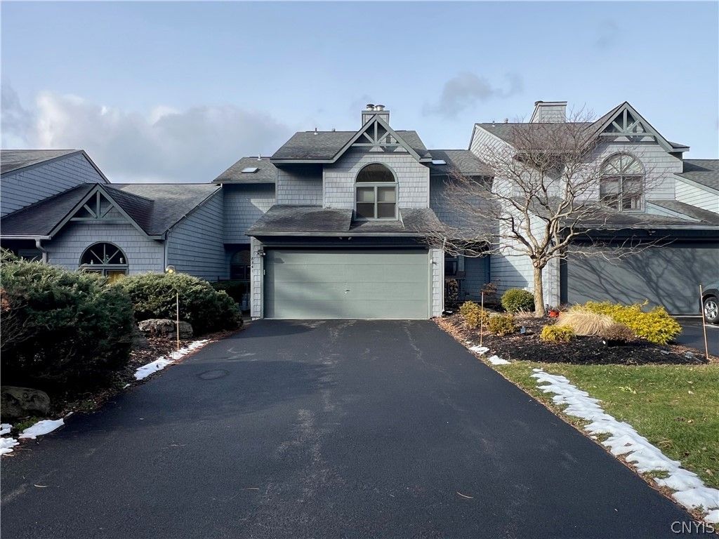 Photo of 8341 Decoy Run, Manlius, NY 13104 (MLS # S1665789)