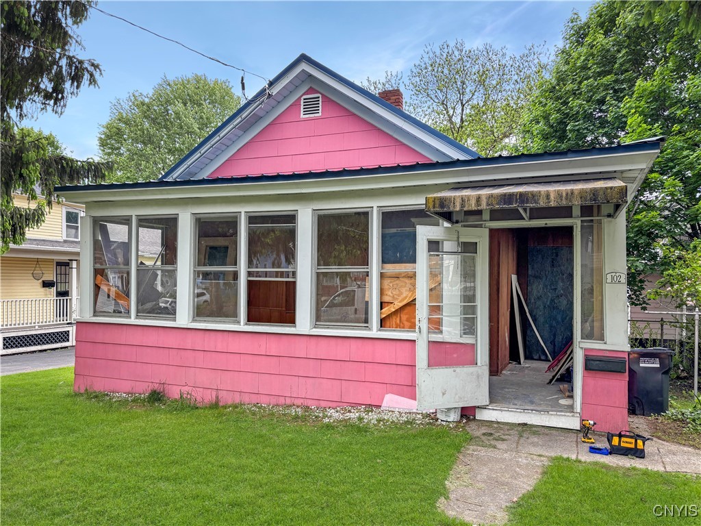 102 Milton Avenue, Syracuse, New York image 3