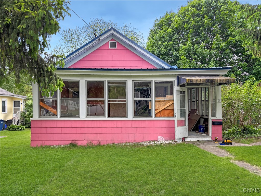 102 Milton Avenue, Syracuse, New York image 2