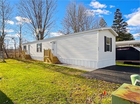 635 Kilkenny Drive Utica NY 13502
