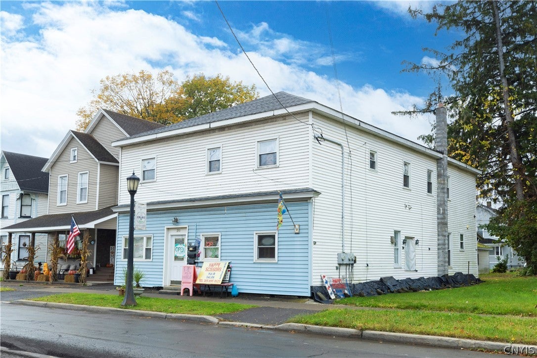 250 E Main Street