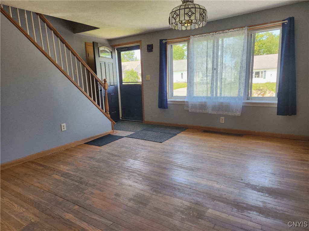 116 Kendall Drive, Manlius, New York image 5