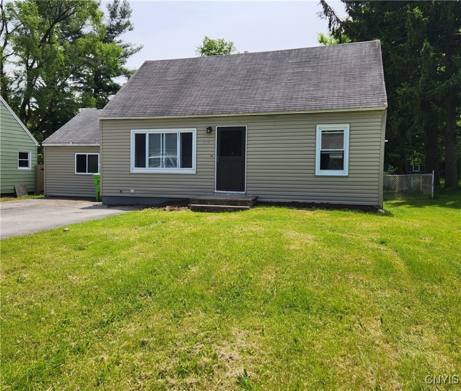 116 Kendall Drive, Manlius, New York image 1