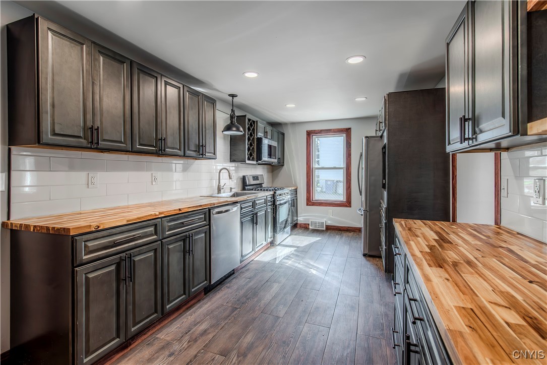 156 Elmwood Avenue, Sangerfield, New York image 10