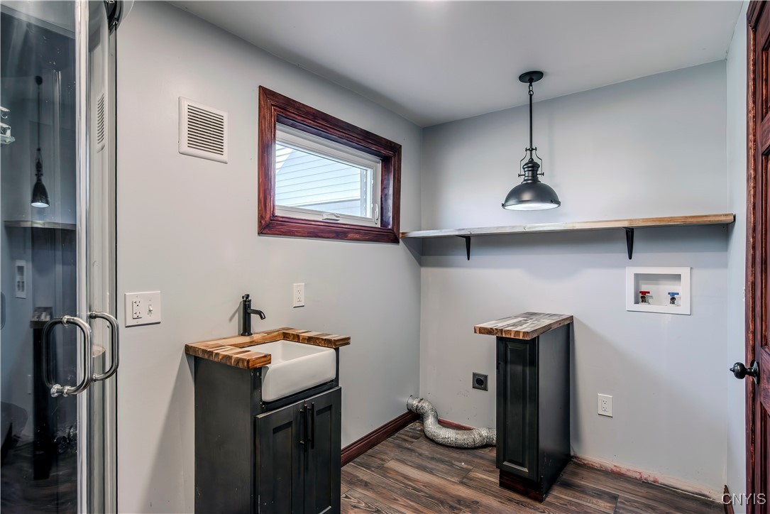 156 Elmwood Avenue, Sangerfield, New York image 16